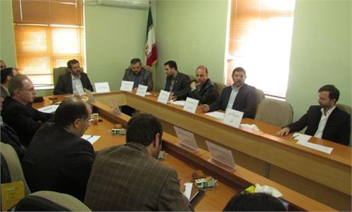 شرکت مدیرکل ارتباطات و فناوری اطلاعات استان در نشست هم اندیشی با شرکتهای دانش بنیان استان