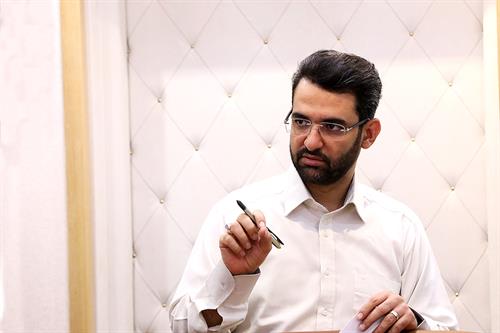 اخطار جدی وزیر ارتباطات به دفاتر متخلف ارائه کننده سیم کارت