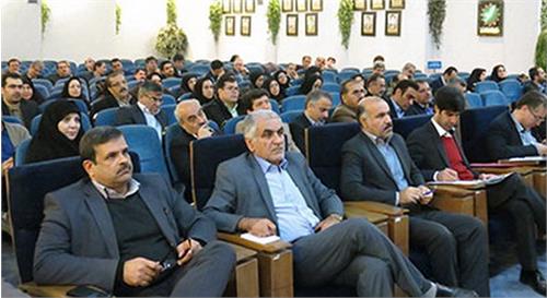 کارگاه آموزشی مشترک پست و سازمان ثبت اسناد واملاک کشورآغاز به کار کرد