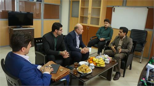 جلسه مدیران پارک علم و فناوری استان ایلام با مدیر کل ICT استان