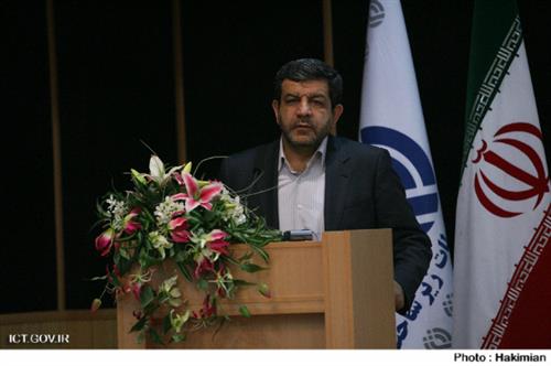 وزیر ارتباطات و فناوری اطلاعات: توسعه پهنای باند در کشور سرعت می گیرد