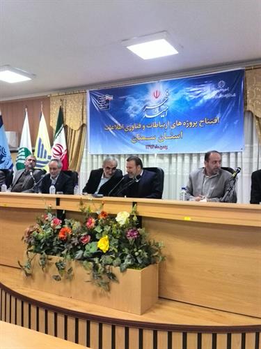 وزیر ارتباطات دراستان سمنان: اشتغال، تمرکز زدایی و توجه به مناطق محروم، کانون توجه دولت تدبیرو امیداست