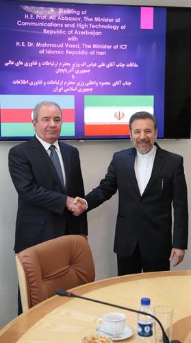 دیدار وزیر ارتباطات ایران و جمهوری آذربایجان در تلکام 2015 مجارستان