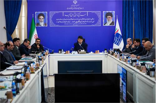 آیین‌نامه اجرایی بیمه اجتماعی رانندگان سکوهای مجازی اصلاح و تصویب شد