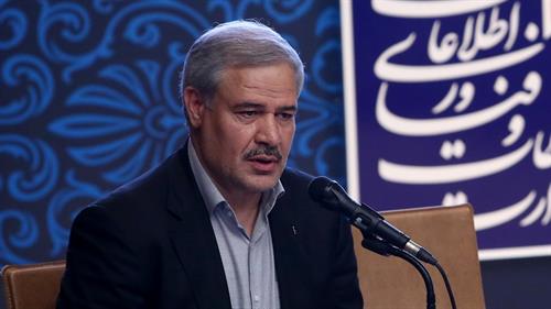 دکتر فرحی: استقرار نرم‌افزار یکپارچه بانکی به توسعه خدمات کمک می کند