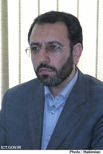 مدیر عامل شرکت ارتباطات سیار خبر داد: 115 میلیارد تومان فروش اینترنتی سیم‌کارت در سال 86