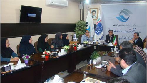 تقدیر مدیرکل ارتباطات و فناوری اطلاعات استان خوزستان از بانوان کارمند به مناسبت روز زن
