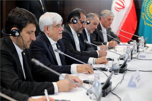 وزیر ارتباطات به قزاقستان سفر کرد