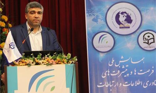 رکن اصلی توفیق در حوزه خدمات فضای مجازی کودک و نوجوان، معلمین هستند