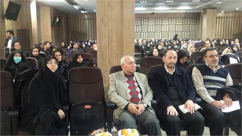 برگزاری همایش آسیب شناسی فضای مجازی و خانواده از سوی وزارت ارتباطات و فناوری اطلاعات